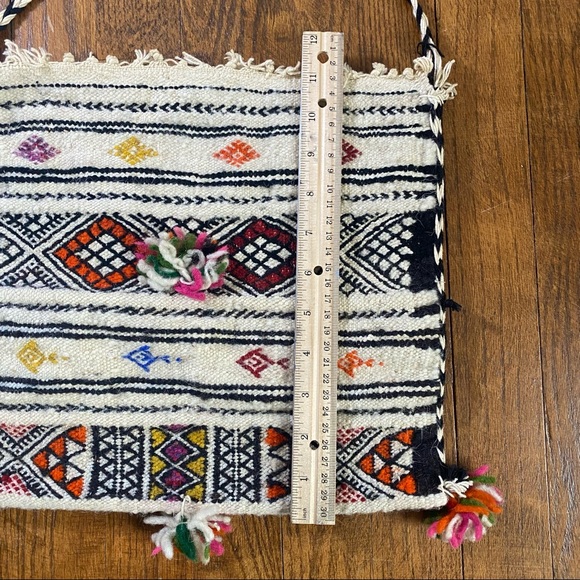 boho wool blend Aztec pattern rug bag - Picture 5 of 6